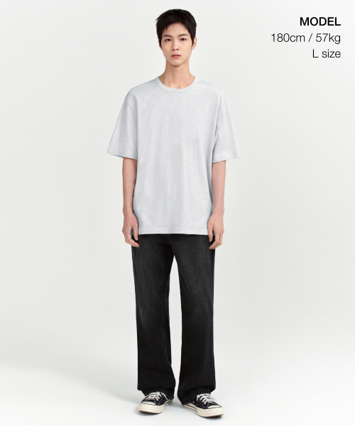 MUSINSA STANDARD（ムシンサスタンダード）の「リラックスフィットクルーネックTシャツ[メランジライトグレー]（Tシャツ/カットソー・メンズ・その他・LARGE/X-LARGE/XX-LARGE/XXX-LARGE/MEDIUM/SMALL）」の2枚目の写真