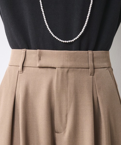 CHIC STYLE（シックスタイル）の「【セットアップ対応】バレルレッグスラックス＜大きいサイズ有＞シックスタイル（スラックス・レディース・モカ/ブラック・M/L/LL/3L/4L/5L）」の15枚目の写真