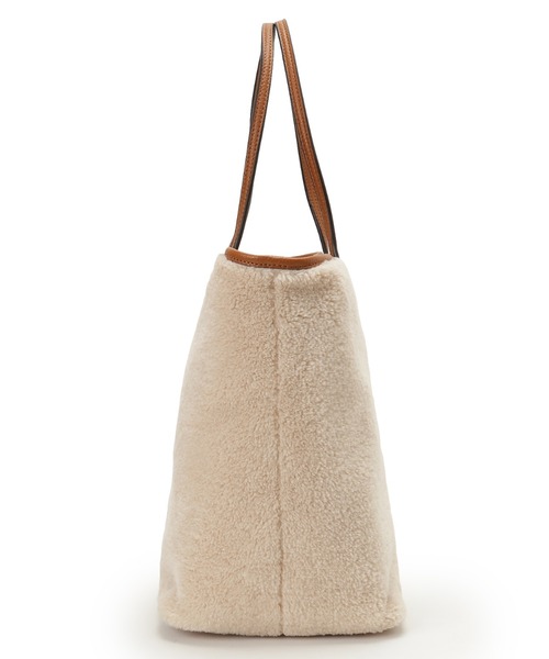 Guess（ゲス）の「VICTTORIA Large 2 In 1 Tote トートバッグ  （トートバッグ・レディース・キャメル・ONE SIZE）」の3枚目の写真