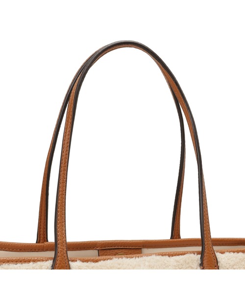 Guess（ゲス）の「VICTTORIA Large 2 In 1 Tote トートバッグ  （トートバッグ・レディース・キャメル・ONE SIZE）」の4枚目の写真