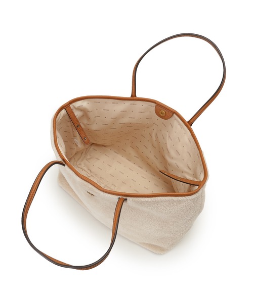 Guess（ゲス）の「VICTTORIA Large 2 In 1 Tote トートバッグ  （トートバッグ・レディース・キャメル・ONE SIZE）」の7枚目の写真