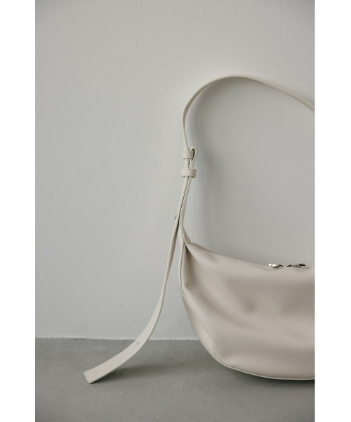 STYLEMIXER（スタイルミキサー）の「【ベストセラー】マンドリンミニショルダーバッグ（ショルダーバッグ・レディース・ブラック/シルバー/ホワイト・FREE）」の7枚目の写真