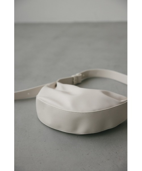 STYLEMIXER（スタイルミキサー）の「【ベストセラー】マンドリンミニショルダーバッグ（ショルダーバッグ・レディース・ブラック/シルバー/ホワイト・FREE）」の13枚目の写真