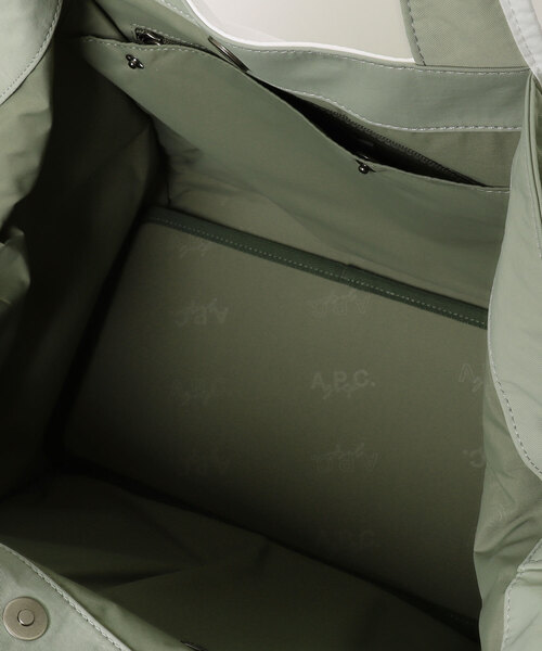 A.P.C. GOLF（アー・ペー・セー ゴルフ）の「Clement Mini Boston Bag（ボストンバッグ・レディース・ネイビー/ホワイト・ONESIZE）」の7枚目の写真