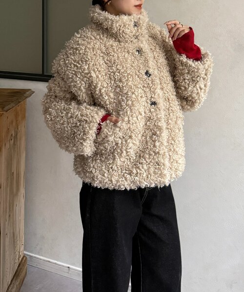 Thevon(ゼボン)の「プードルファーミドルジャケット(ブルゾン・レディース・アイボリー/ブラウン・FREE)」の4枚目の写真