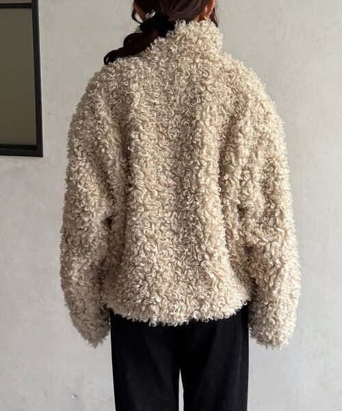 Thevon(ゼボン)の「プードルファーミドルジャケット(ブルゾン・レディース・アイボリー/ブラウン・FREE)」の13枚目の写真