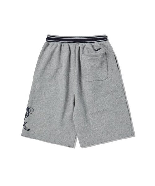 NYXX(エヌワイエックスエックス)の「EMBLEM HALF PANTS GRAY(その他パンツ・レディース・その他・MEDIUM/SMALL)」の3枚目の写真