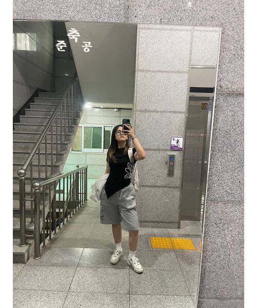 NYXX(エヌワイエックスエックス)の「EMBLEM HALF PANTS GRAY(その他パンツ・レディース・その他・MEDIUM/SMALL)」の10枚目の写真