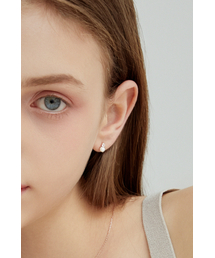 韓国　J.ESTINA ジェイエスティナ　ピアス 韓国 J.ESTINA(ジェイエスティナ) ピアス(レディース) - 海外通販のBUYMA