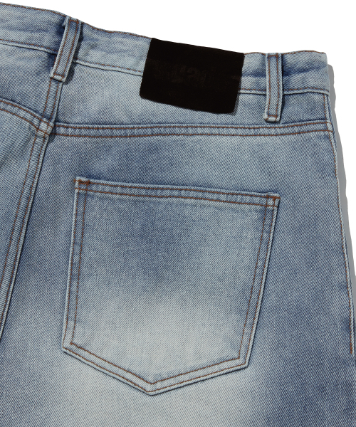 suade（スエード）の「FLARE DENIM [LIGHT BLUE]（デニムパンツ・レディース・その他・SMALL/MEDIUM/LARGE）」の10枚目の写真