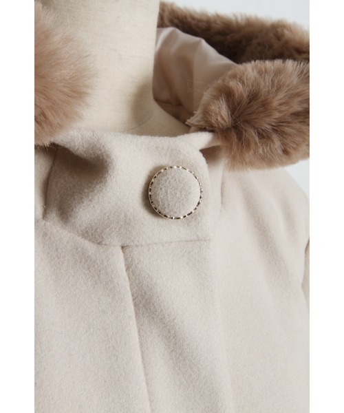 取り外し可能な2WAYファー付き後ろリボンショートコート