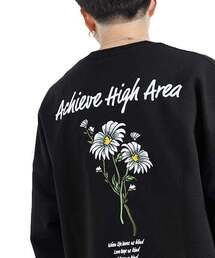 ACHA（アチャ）の「デイジー刺繍スウェット _ ブラック（スウェット）」