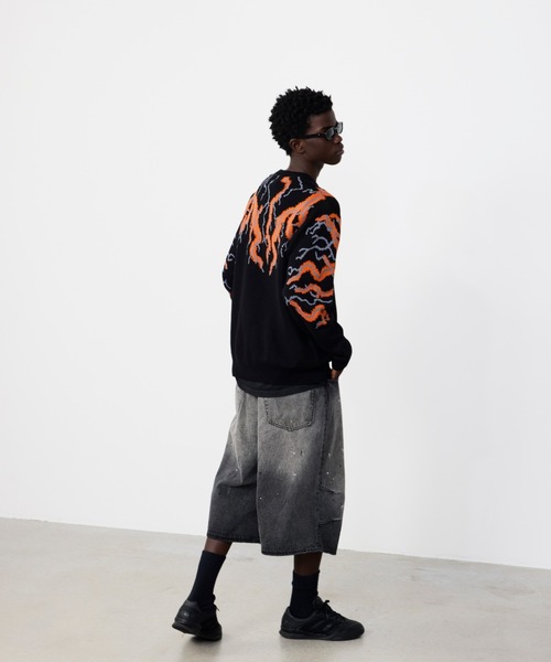 BEAMS(ビームス)の「クォーターレングス ペインターデニムパンツ 【ワイドストレートフィット】(その他パンツ・メンズ・ブラック/サックスブルー・L/M/S/XL)」の3枚目の写真