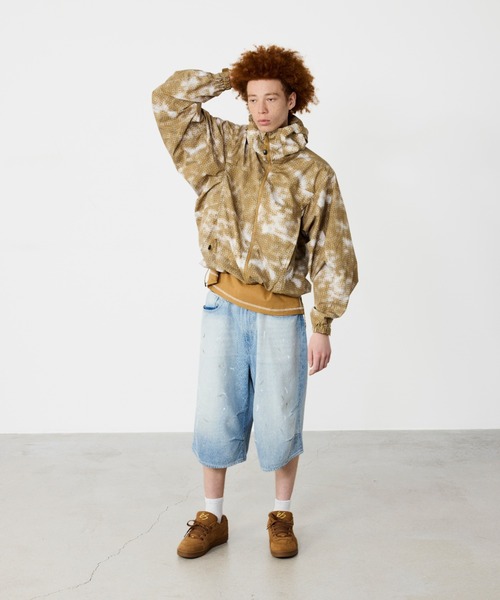 BEAMS(ビームス)の「クォーターレングス ペインターデニムパンツ 【ワイドストレートフィット】(その他パンツ・メンズ・ブラック/サックスブルー・L/M/S/XL)」の4枚目の写真