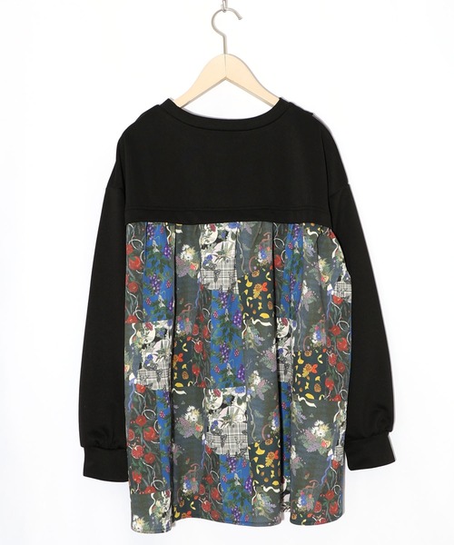 iS ScoLar（イズスカラー）の「553265：花蝶柄×無地リメイク風 異素材切替プルオーバー（Tシャツ/カットソー・レディース・ネイビー/ブラック/カーキ・M）」の11枚目の写真