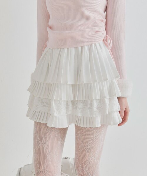 OLIVE des OLIVE（オリーブデオリーブ）の「プリーツティアードミニスカート（スカート・レディース・チャコールグレー/オフホワイト/ブラック・FREE）」の10枚目の写真