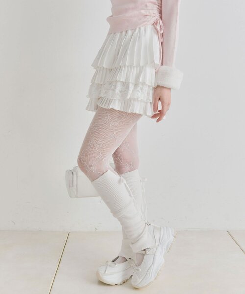 OLIVE des OLIVE（オリーブデオリーブ）の「プリーツティアードミニスカート（スカート・レディース・チャコールグレー/オフホワイト/ブラック・FREE）」の14枚目の写真