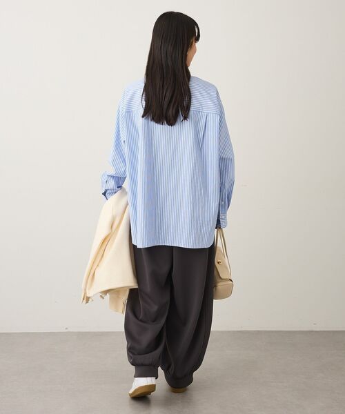 CRAFT STANDARD BOUTIQUE(クラフトスタンダードブティック)の「レギュラーカラーオーバーサイズシャツ(シャツ/ブラウス・レディース・ライトブルー/サックスブルー/ブルー・FREE)」の21枚目の写真