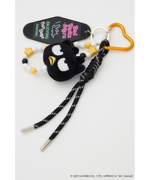 RODEO CROWNS WIDE BOWL（ロデオクラウンズワイドボウル）の「(サンリオキャラクターズ) キーホルダーチャーム（チャーム・レディース・ブラック系その他/グリーン系その他/レッド系その他/ブルー系その他3/ターコイズブルー・FREE）」の7枚目の写真