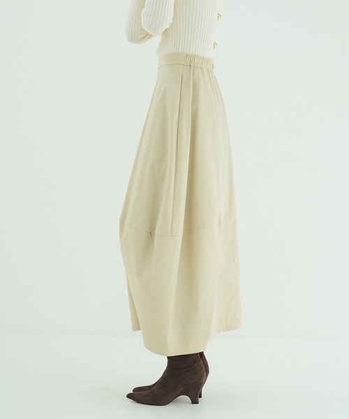 CLANE(クラネ)の「COCOON VOLUME SKIRT(スカート・レディース・ブラック/ベージュ・2/1/0)」の1枚目の写真