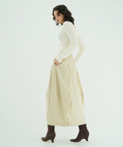 CLANE(クラネ)の「COCOON VOLUME SKIRT(スカート・レディース・ブラック/ベージュ・2/1/0)」の12枚目の写真