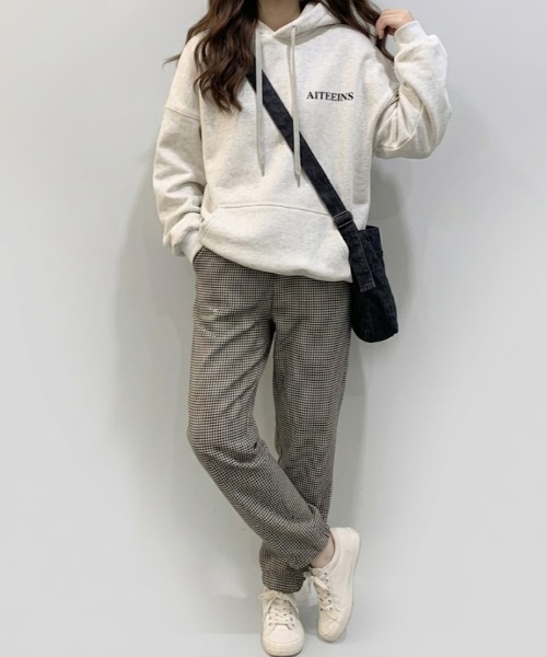 SHEPP(シープ)の「【26年春新作】【裏毛】バックロゴプリントルーズフーディ(パーカー・メンズ・ブラック/ホワイト・L/M)」の20枚目の写真