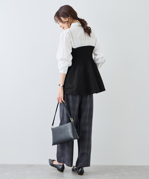 ROPE' PICNIC（ロペピクニック）の「シャツドッキングペプラムニット（シャツ/ブラウス・レディース・ブラック/ブラウン/ライトグレー・FREE）」の6枚目の写真