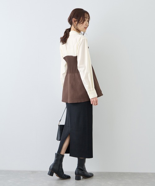 ROPE' PICNIC（ロペピクニック）の「シャツドッキングペプラムニット（シャツ/ブラウス・レディース・ブラック/ブラウン/ライトグレー・FREE）」の22枚目の写真