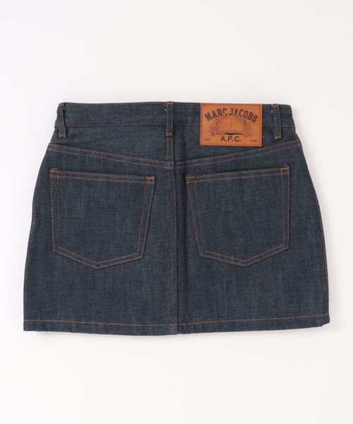 MARC JACOBS(マークジェイコブス)の「THE MINI SKIRT/アー・ペー・セー X マーク ジェイコブス ミニ スカート(スカート・レディース・インディゴブルー・34/38)」の8枚目の写真