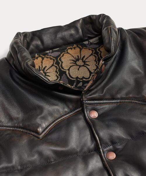 RRL（ダブル アール エル）の「リバーシブル レザージャカード ベスト（その他アウター・メンズ・ブラック系1・XS/XL/S/M/L）」の2枚目の写真