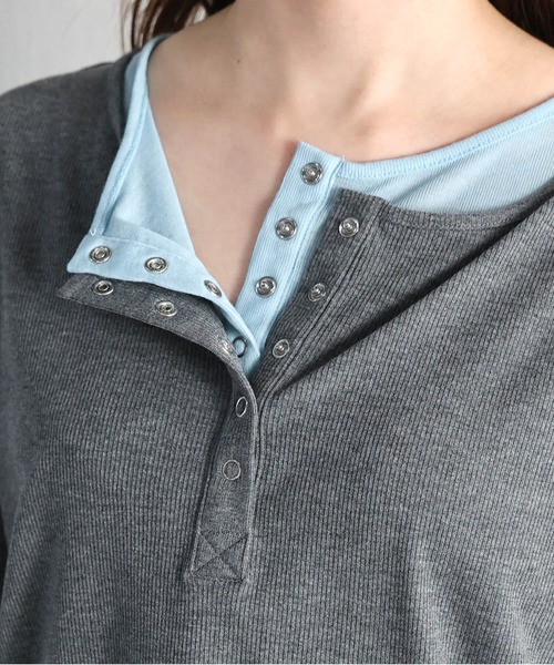 tiptop（ティップトップ）の「【web限定アイテム】配色シアー×ヘンリーネックレイヤードロンT（Tシャツ/カットソー・レディース・チャコールグレー/オフホワイト/ブラック・FREE）」の12枚目の写真