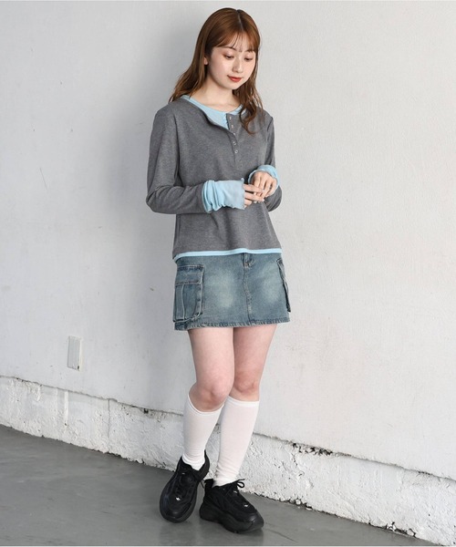 tiptop（ティップトップ）の「【web限定アイテム】配色シアー×ヘンリーネックレイヤードロンT（Tシャツ/カットソー・レディース・チャコールグレー/オフホワイト/ブラック・FREE）」の8枚目の写真