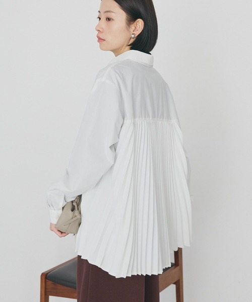 AMERICAN HOLIC(アメリカンホリック)の「【イージーケア】バックプリーツシャツ(シャツ/ブラウス・レディース・オフホワイト/サックスブルー/ブラック・M/L)」の16枚目の写真