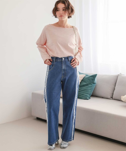 titivate(ティティベイト)の「サイドフリンジワイドデニムパンツ(デニムパンツ・レディース・インディゴブルー/ブルー/ライトブルー・M)」の13枚目の写真