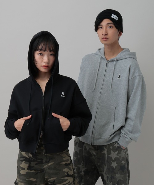 ALAND(エーランド)の「【UNISEX】ALAND/ワッペンダブルジップパーカー(パーカー・レディース・ブラック/グレー・SMALL/LARGE)」の4枚目の写真
