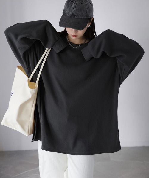 Riberry(リベリー)の「オーバーサイズワッフルプルオーバートップス(Tシャツ/カットソー・レディース・オフホワイト/杢グレー/チャコールグレー・FREE)」の3枚目の写真