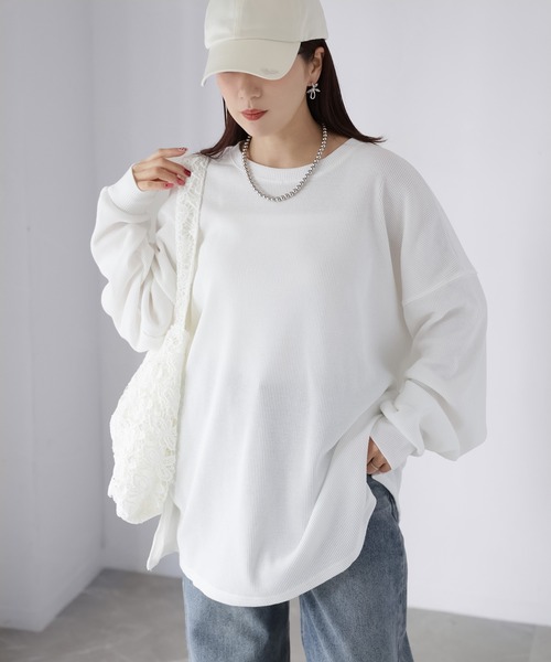 Riberry(リベリー)の「オーバーサイズワッフルプルオーバートップス(Tシャツ/カットソー・レディース・オフホワイト/杢グレー/チャコールグレー・FREE)」の4枚目の写真