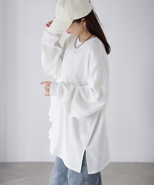 Riberry(リベリー)の「オーバーサイズワッフルプルオーバートップス(Tシャツ/カットソー・レディース・オフホワイト/杢グレー/チャコールグレー・FREE)」の14枚目の写真
