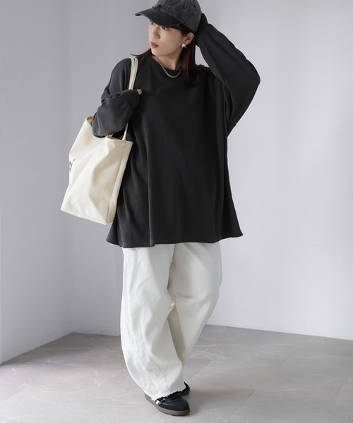Riberry(リベリー)の「オーバーサイズワッフルプルオーバートップス(Tシャツ/カットソー・レディース・オフホワイト/杢グレー/チャコールグレー・FREE)」の16枚目の写真