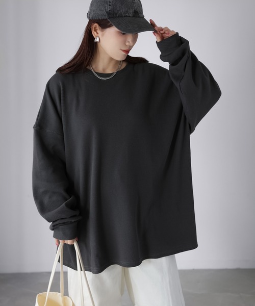 Riberry(リベリー)の「オーバーサイズワッフルプルオーバートップス(Tシャツ/カットソー・レディース・オフホワイト/杢グレー/チャコールグレー・FREE)」の17枚目の写真