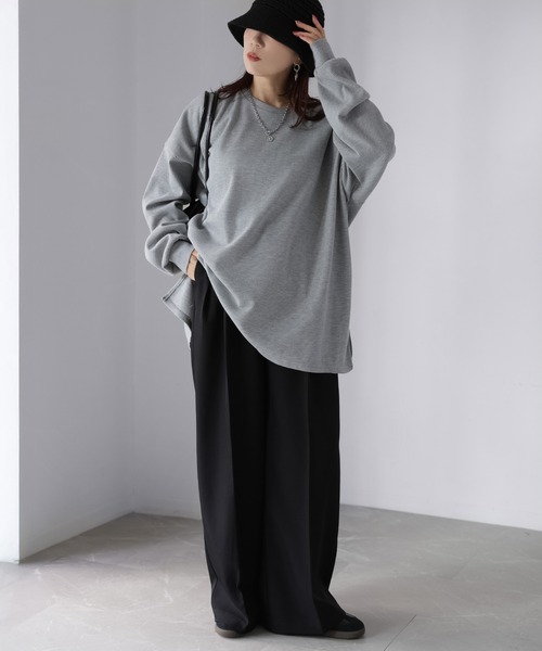 Riberry(リベリー)の「オーバーサイズワッフルプルオーバートップス(Tシャツ/カットソー・レディース・オフホワイト/杢グレー/チャコールグレー・FREE)」の22枚目の写真