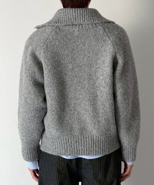 Chikashitsu +(チカシツプラス)の「【Chikashitsu +】high neck wool knit cardigan / 【チカシツプラス】ハイネックウールニットカーディガン(カーディガン/ボレロ・メンズ・ブラック/ブラウン/グレー・ONE SIZE)」の17枚目の写真