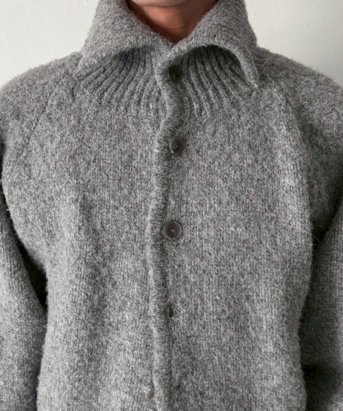 Chikashitsu +(チカシツプラス)の「【Chikashitsu +】high neck wool knit cardigan / 【チカシツプラス】ハイネックウールニットカーディガン(カーディガン/ボレロ・メンズ・ブラック/ブラウン/グレー・ONE SIZE)」の19枚目の写真