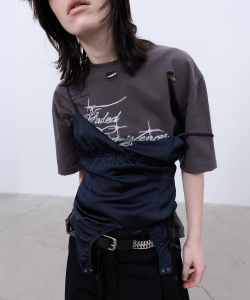 LCDC TM(エルシーディーシーティーエム)の「DISTRESSED OVERSIZED T-SHIRT (GREY)(Tシャツ/カットソー・レディース・その他・OS)」の10枚目の写真