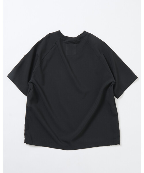 FREAK'S STORE（フリークスストア）の「<UVカット・接触冷感・吸水速乾> AiRide/エアライド リラックスフィット ラグランショートスリーブ  プルオーバー/ヘムコード 限定展開（Tシャツ/カットソー・メンズ・チャコールグレー/ブラック/ネイビー/ブラウン・SMALL/LARGE/MEDIUM）」の8枚目の写真