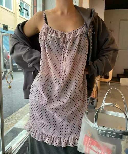 Teem Store(チームストア)の「ドットフリルシアーキャミワンピース レイヤード着 フリルベスト(ワンピース・レディース・グレー/ピンク・F)」の1枚目の写真