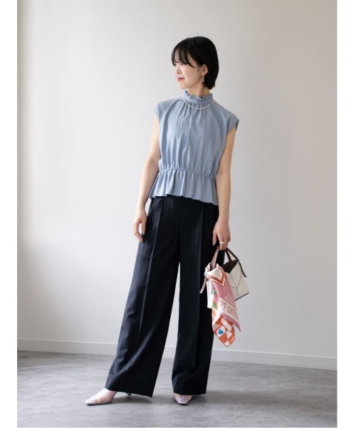 allureville(アルアバイル)の「ペプラムヘムフレンチブラウス(シャツ/ブラウス・レディース・サックスブルー/ブラック/ホワイト・2)」の6枚目の写真