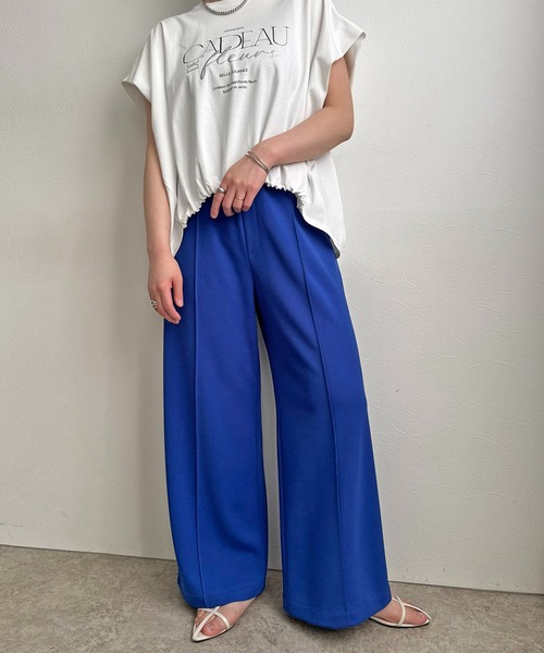 LHELBIE（レルビエ）の「ピンタックワイドパンツ（スラックス・レディース・イエロー/グリーン/ブラック/グレイッシュブルー/ブルー・M）」の4枚目の写真