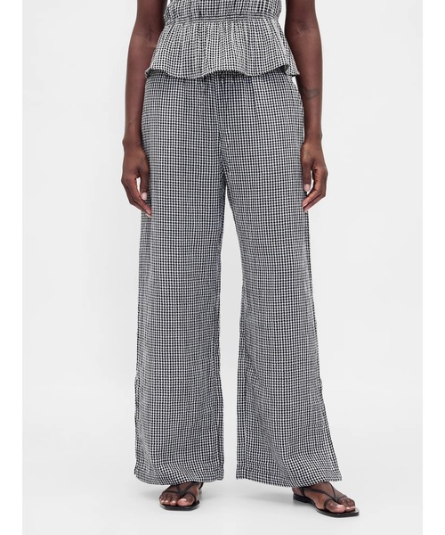 GAP(ギャップ)の「コットンガーゼ イージーウエスト スプリットヘム パンツ(その他パンツ・レディース・ブラック系その他/ブラック・S/M/L/XS/XXS)」の2枚目の写真