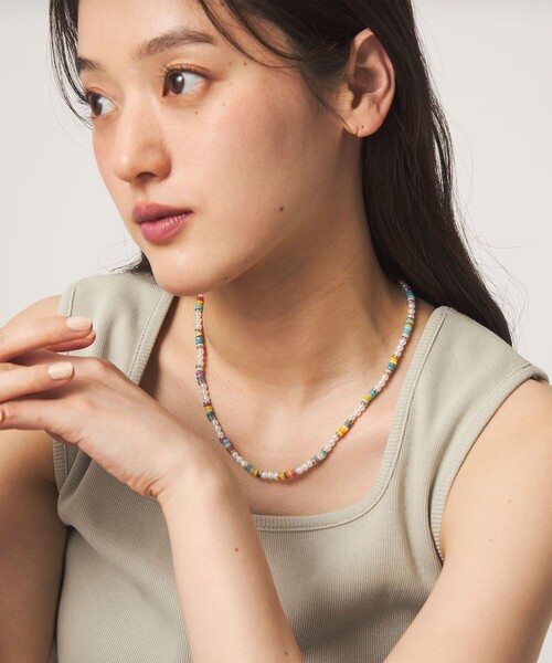 green label relaxing（グリーンレーベルリラクシング）の「ミックスパーツ ネックレス（ネックレス・レディース・オフホワイト・FREE）」の2枚目の写真
